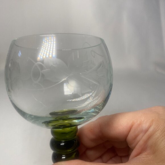 4 Vtg German Roemer Olive Green Wine Cordial Glass Etched Grape Vine Ball EUC - Picture 9 of 10